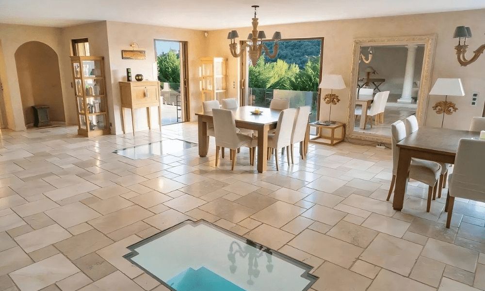Villa Hotel Galets in Cagnes-sur-Mer, French Riviera, France – bright king-size bedroom suite with sea-facing windows and elegant décor