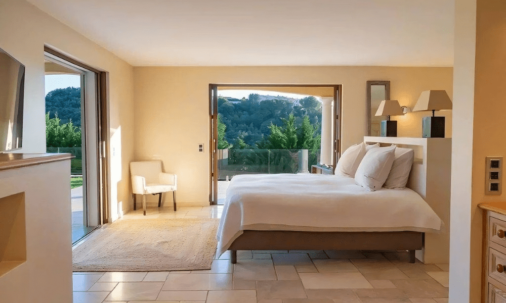 Villa Hotel Galets in Cagnes-sur-Mer, French Riviera, France – spa and wellness area featuring a heated indoor pool and relaxation loungers