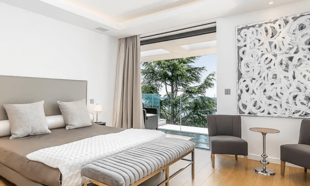 Villa Hotel Californie in Cannes, French Riviera, France – modern marble bathroom with freestanding bathtub and ambient lighting