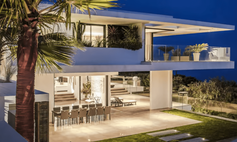 Villa Hotel Californie in Cannes, French Riviera, France – spa wellness area featuring an indoor pool and relaxation loungers